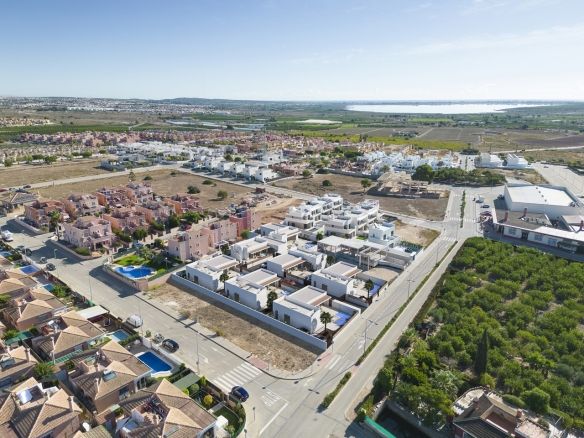 Villas Creta - La Herrada - Los Montesinos - Plot Overview 2